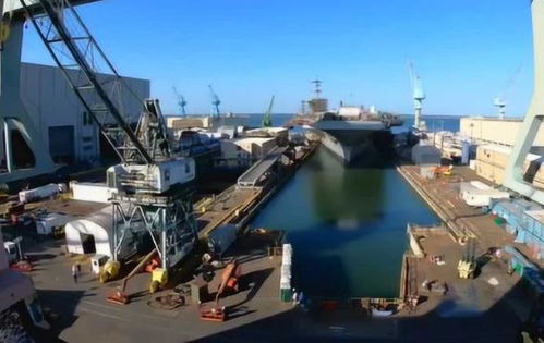 遼寧艦大修 為何入塢10個(gè)月仍未下水？
